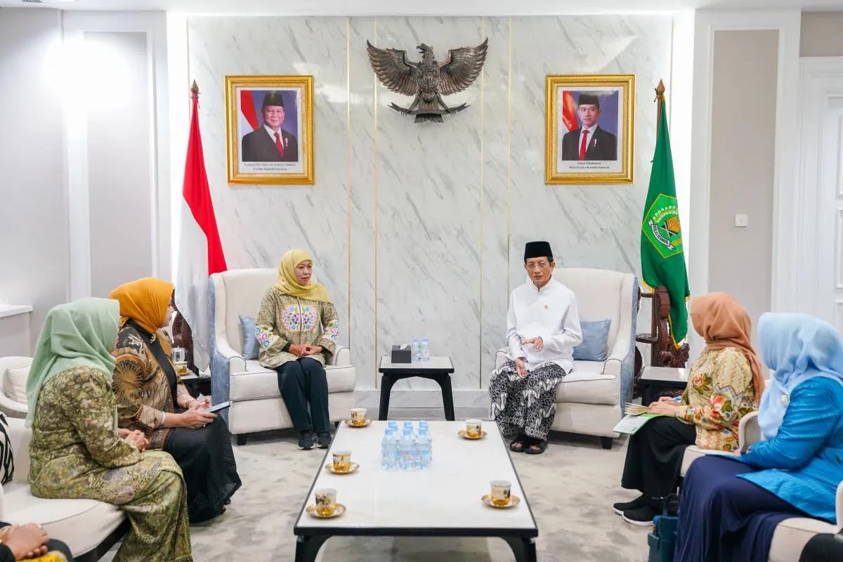 Ketua PP Muslimat Nahdlatul Ulama Khofifah Indar Parawansa saat bersilaturahim dengan Menteri Agama RI Prof Dr Nasaruddin Umar.