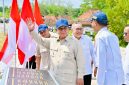 Presiden RI Prabowo Subianto saat meresmikan jalan di Kabupaten Sampang (madurakita.id)